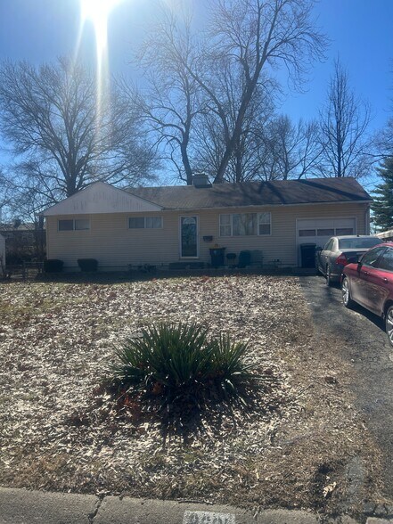 8601 E 114th Ter, Kansas City, MO for sale - Primary Photo - Image 1 of 1