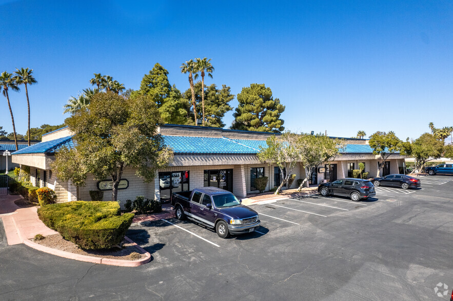 501 S Rancho Dr, Las Vegas, NV for lease - Primary Photo - Image 1 of 5