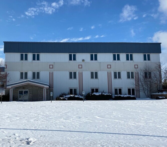 885 Indianhead Dr, Mosinee, WI 54455 Office for Sale