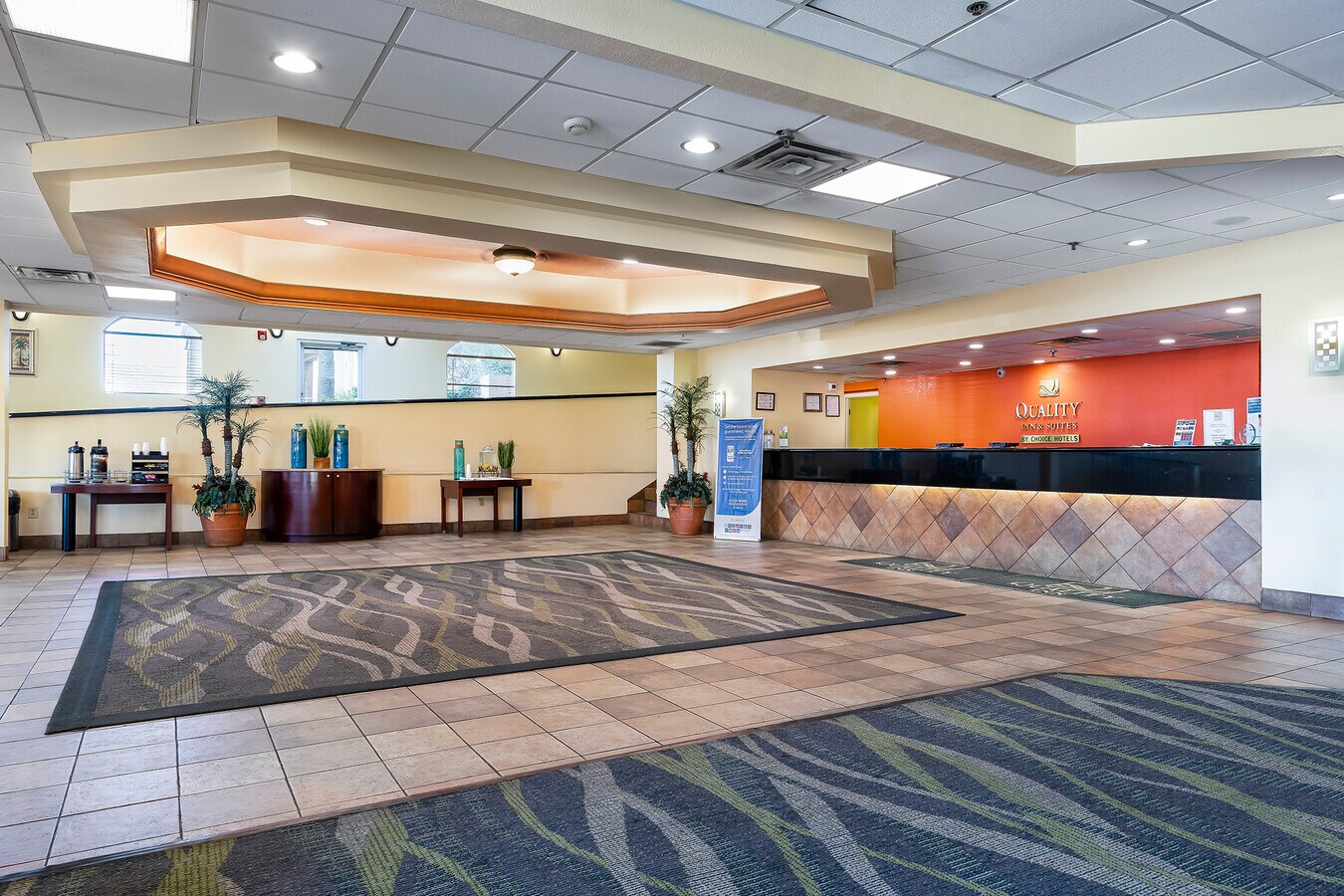 626 Lee Rd, Orlando, FL 32810