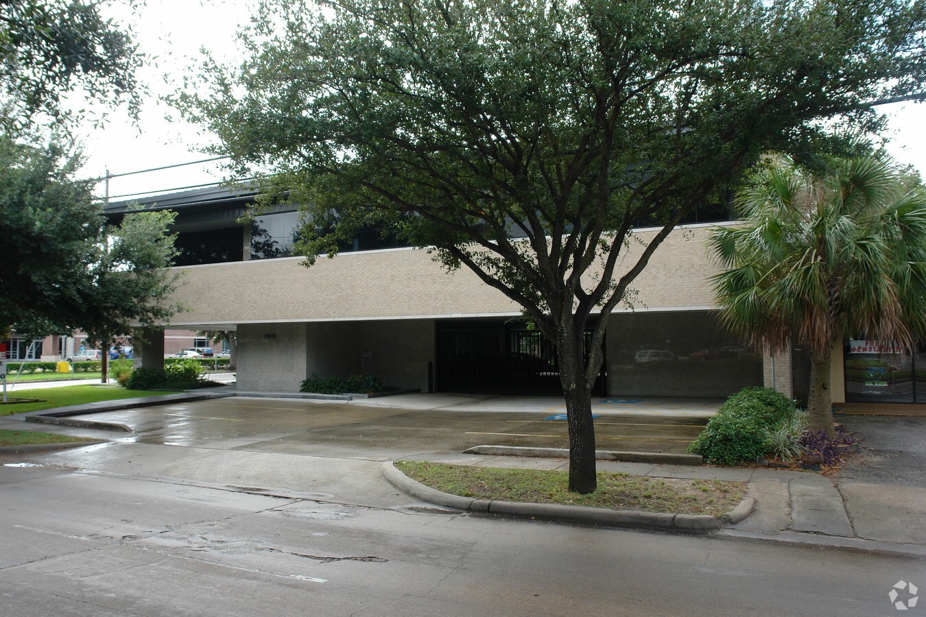 1401 Richmond Ave, Houston, TX 77006 | LoopNet