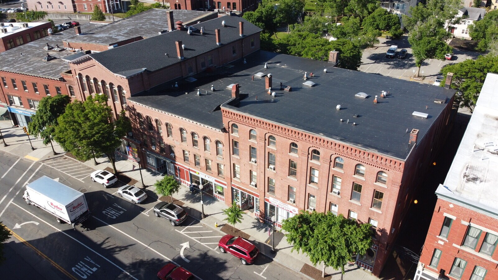 295315 Main St, Southbridge, MA 01550