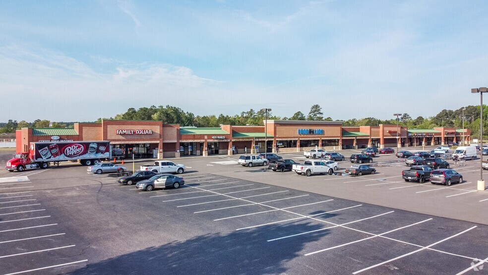 9527-9569 Cliffdale Rd, Fayetteville, NC for sale - Primary Photo - Image 1 of 1