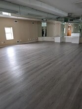 544-546 Bloomfield Ave, Verona, NJ for lease Interior Photo- Image 2 of 2