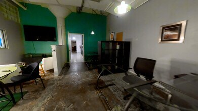 920 N Franklin St, Chicago, IL for lease Interior Photo- Image 2 of 4