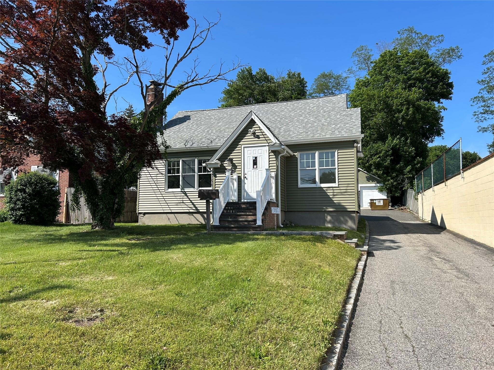 153 Main St, Kings Park, NY for sale Building Photo- Image 1 of 26