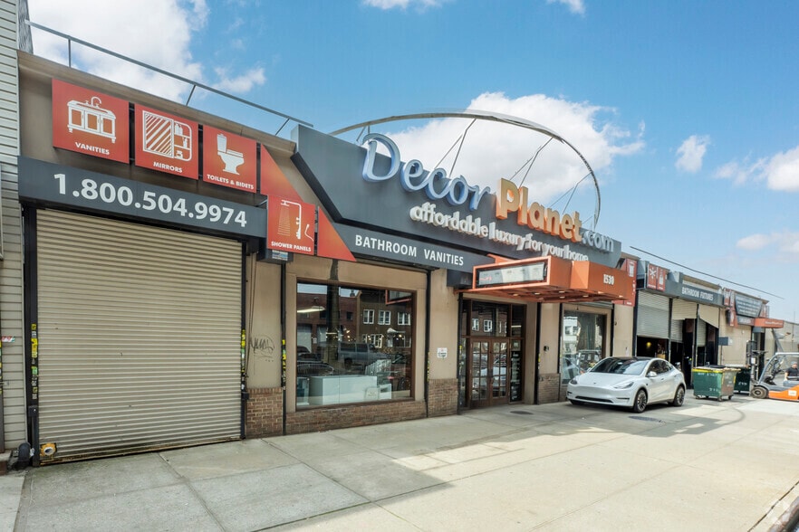 1530-1546 McDonald Ave, Brooklyn, NY for sale - Building Photo - Image 2 of 6