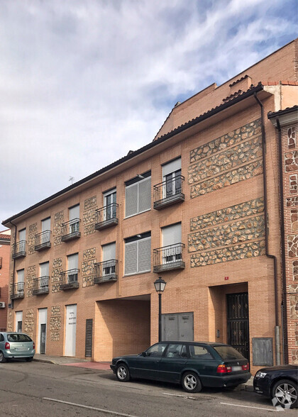 Calle Sandro Pertini, 6, Illescas, Toledo for lease - Building Photo - Image 2 of 2