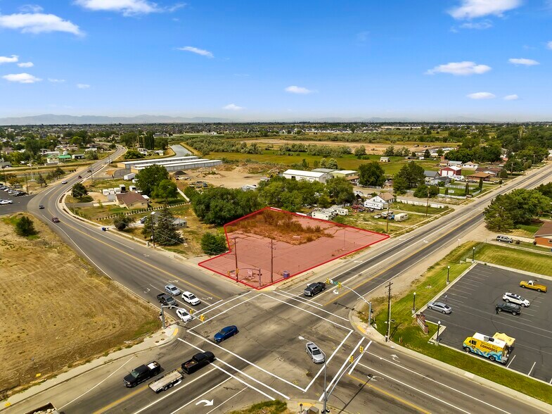 1819 N 2000 W, Farr West, UT for sale - Building Photo - Image 1 of 1