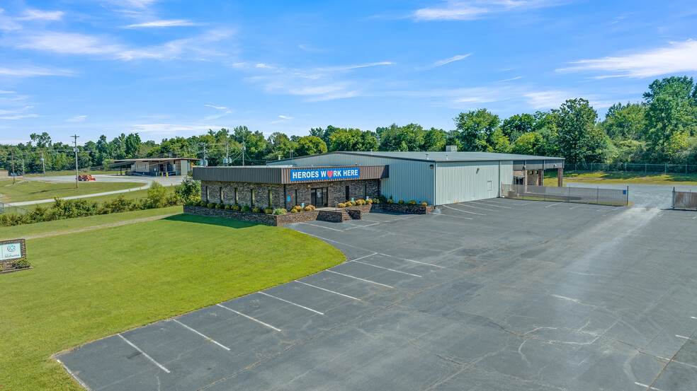 266 Industrial Dr, Rainsville, AL for sale - Building Photo - Image 1 of 5