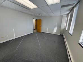 7200 E Hampden Ave, Denver, CO for lease Interior Photo- Image 2 of 3