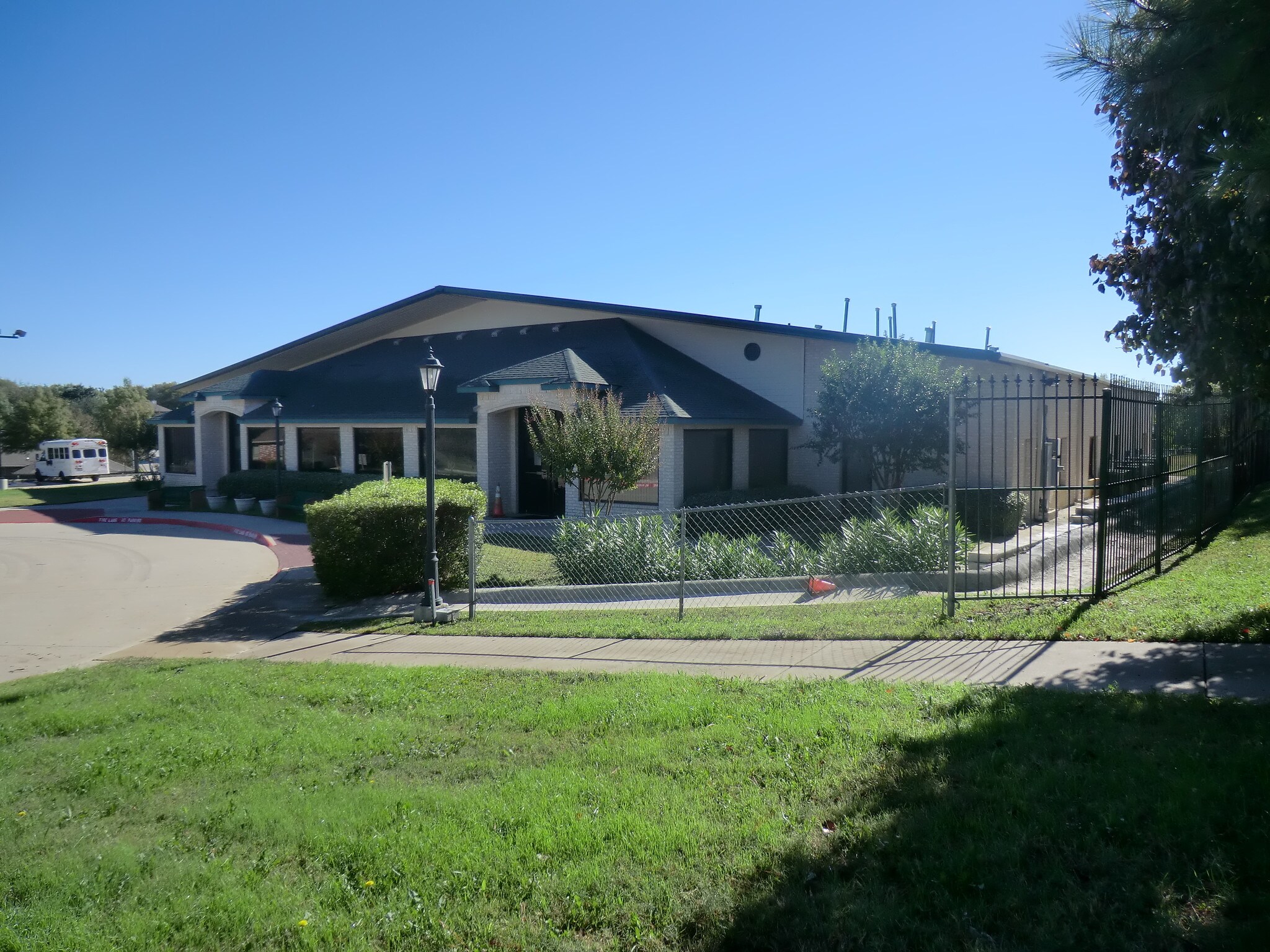 8601 Randol Mill Rd, Fort Worth, TX for sale Building Photo- Image 1 of 1