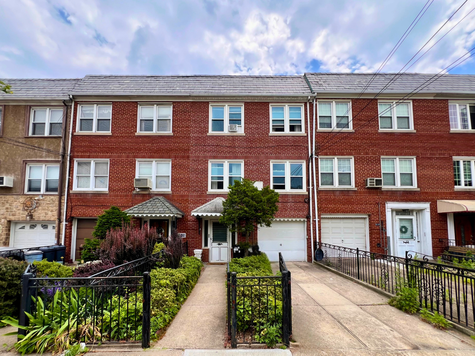 2237 47th St, Astoria, NY for sale Primary Photo- Image 1 of 14