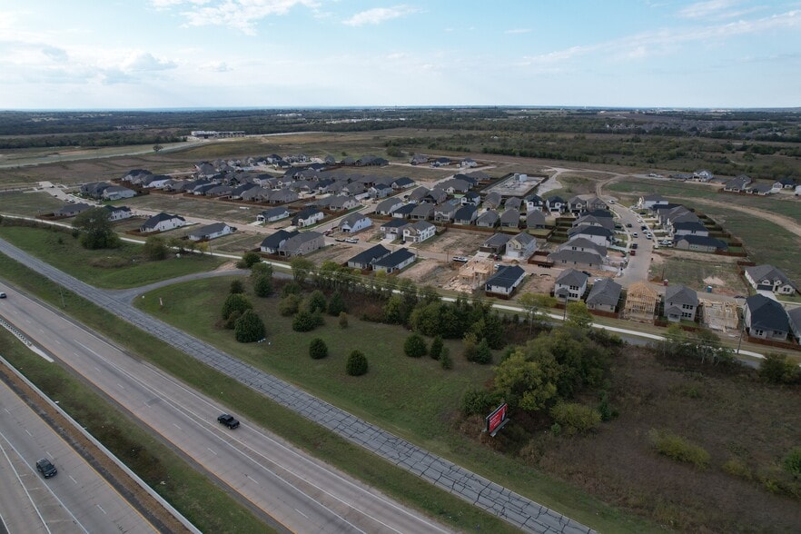 400 W US Hwy 82, Sherman, TX for sale - Building Photo - Image 3 of 17