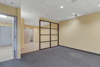 925-935 Commercial St SE, Salem, OR for lease Interior Photo- Image 1 of 26