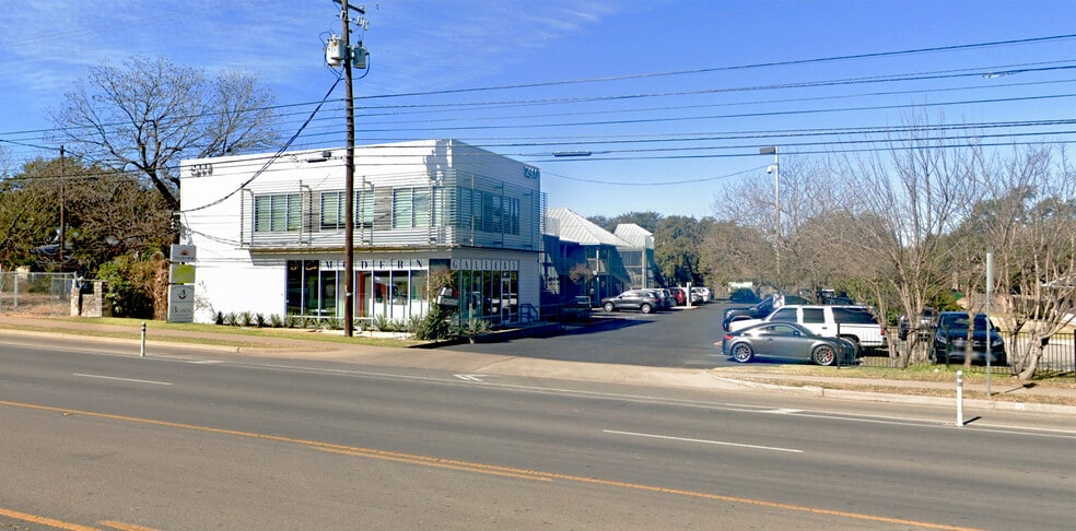 2900 S Congress Ave, Austin, TX for lease - Building Photo - Image 2 of 7