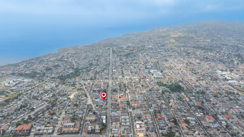 823-831 W 25th St, San Pedro, CA for sale - Aerial - Image 2 of 15