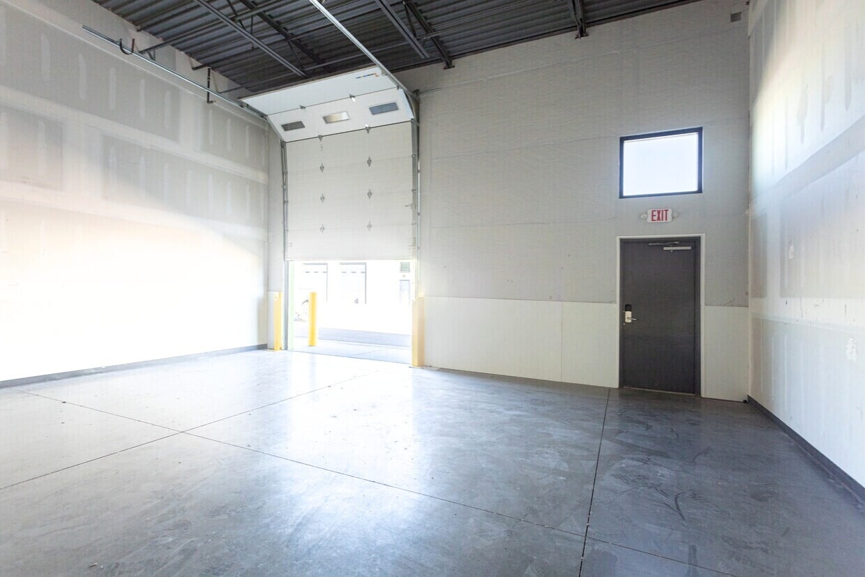 317 N 2000 W, Springville, UT for lease Interior Photo- Image 1 of 3