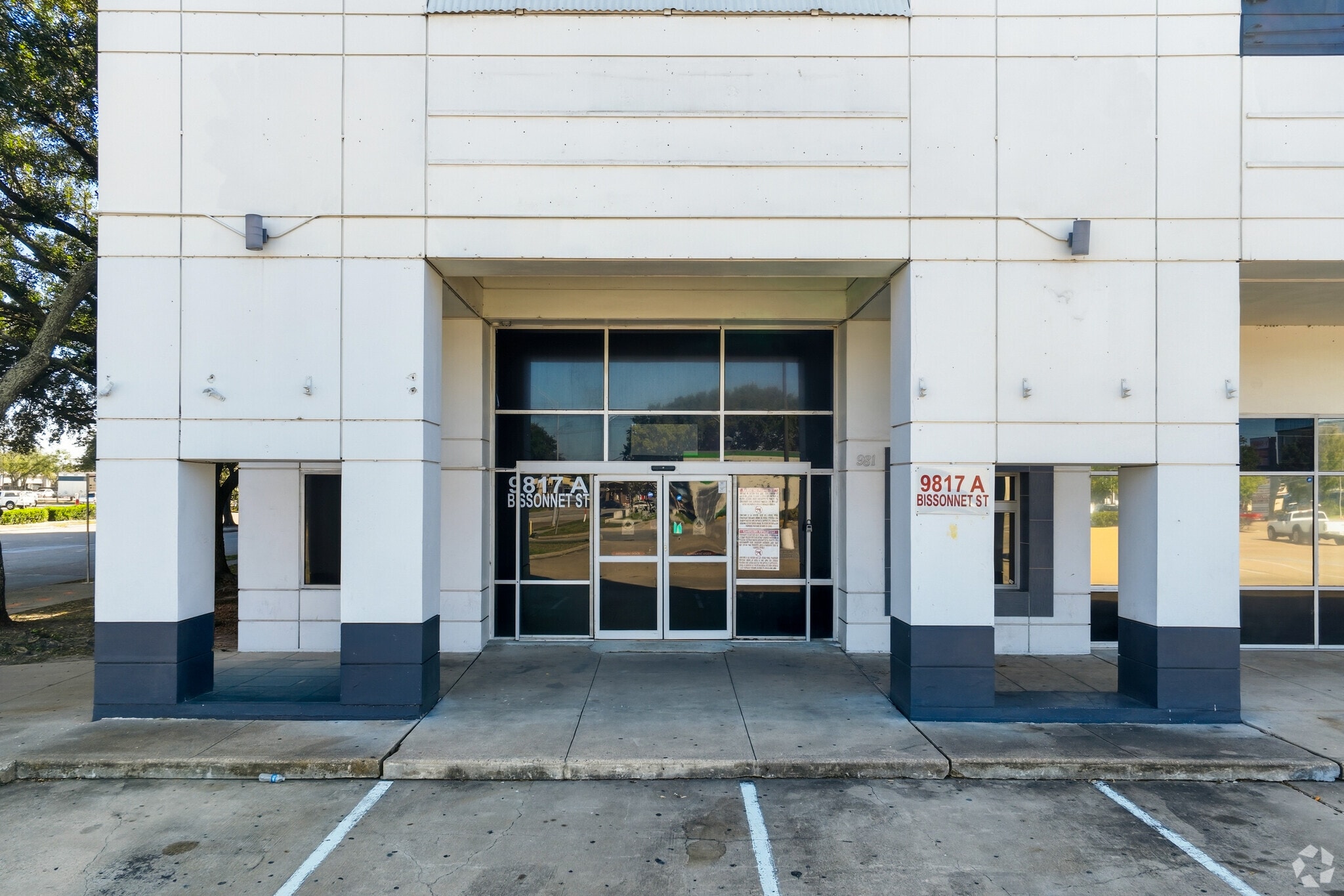 9801-9819 Bissonnet St, Houston, TX for lease Building Photo- Image 1 of 10