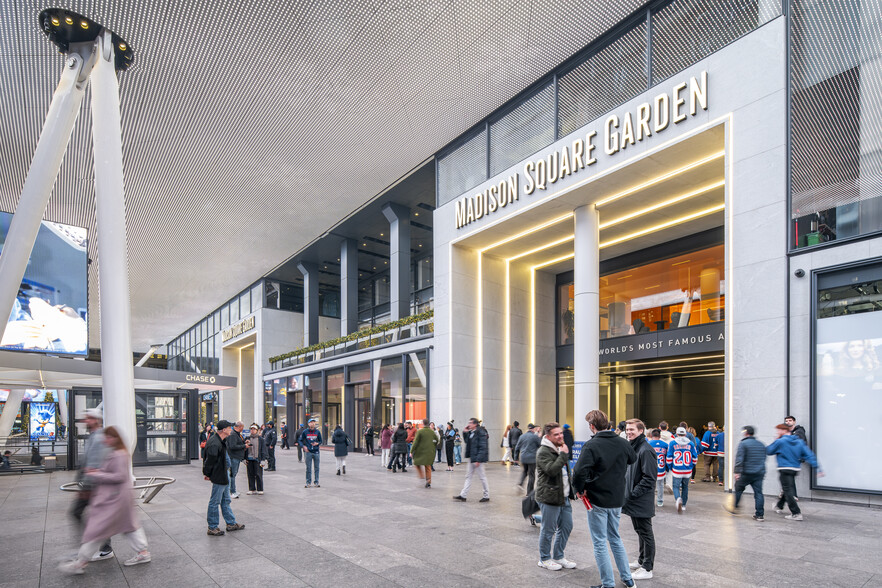 PENN 2, New York, NY for lease - Building Photo - Image 1 of 8