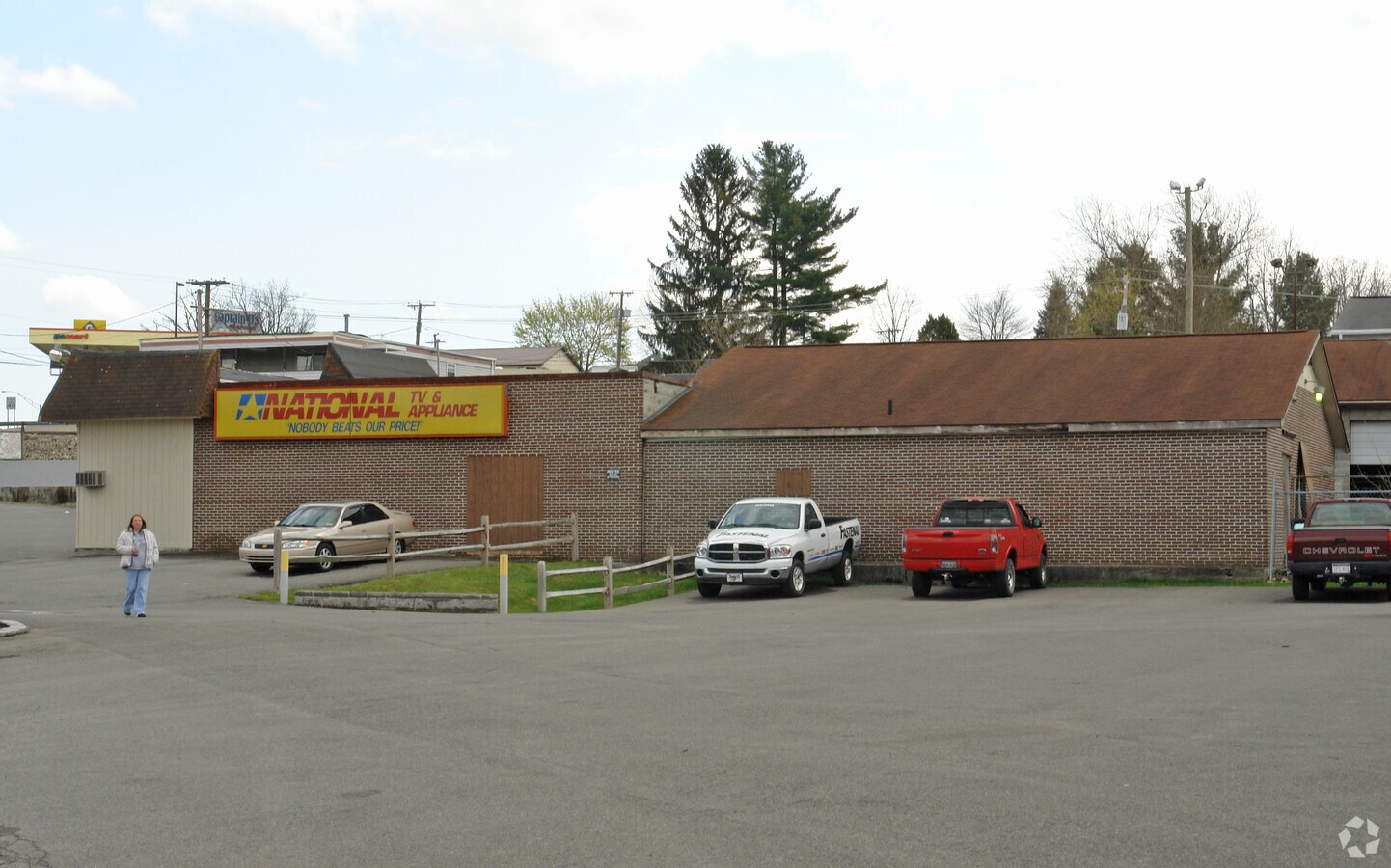 612 S Eisenhower Dr, Beckley, WV 25801 Retail for Sale