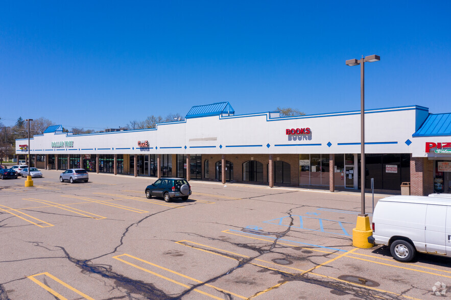 31072-31320 5 Mile Rd, Livonia, MI 48154 - Merri-Five Plaza | LoopNet