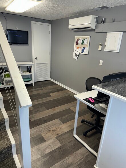 2331 E State Highway 76, Branson, MO for sale - Interior Photo - Image 1 of 1