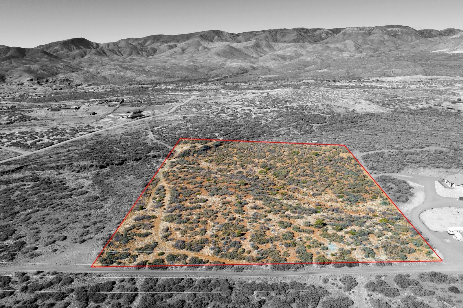 7250 S Thoroughbred Ln, Mayer, AZ for sale Primary Photo- Image 1 of 1