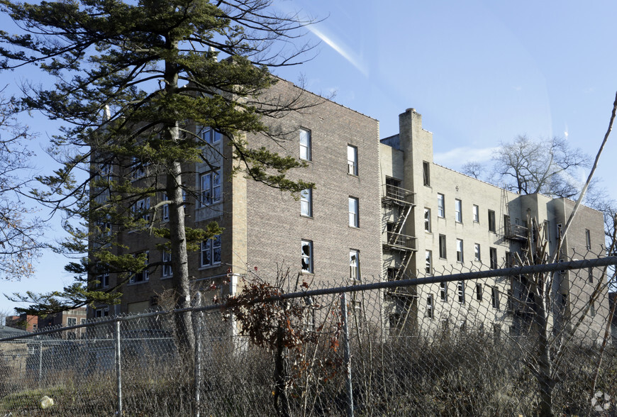 112 N Walnut St, East Orange, NJ for sale - Primary Photo - Image 1 of 1