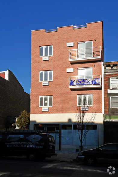 4022 8th Ave, Brooklyn, NY for sale - Primary Photo - Image 1 of 4