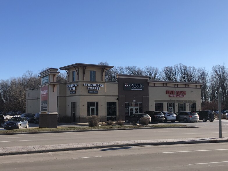 Starbucks & Five Guys Anchored Retail - Green Bay, WI for Sale ...