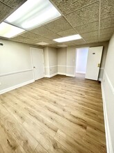 2972-2976 Penwick Ln, Dunkirk, MD for lease Interior Photo- Image 2 of 2