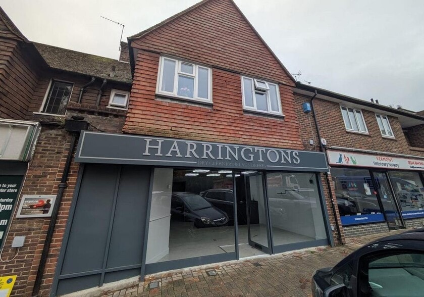 9A Station Approach, Virginia Water for sale - Building Photo - Image 1 of 1