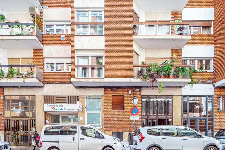 Multifamily in Madrid, Madrid for sale - Building Photo - Image 2 of 2