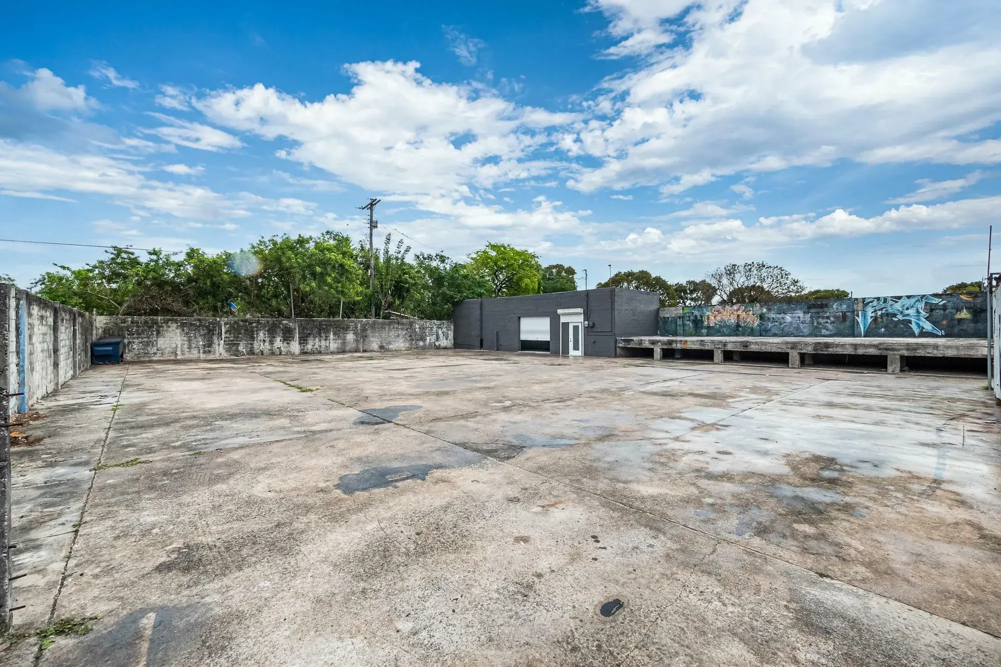 4647 NW 17th Ave, Miami, FL for lease Building Photo- Image 1 of 10