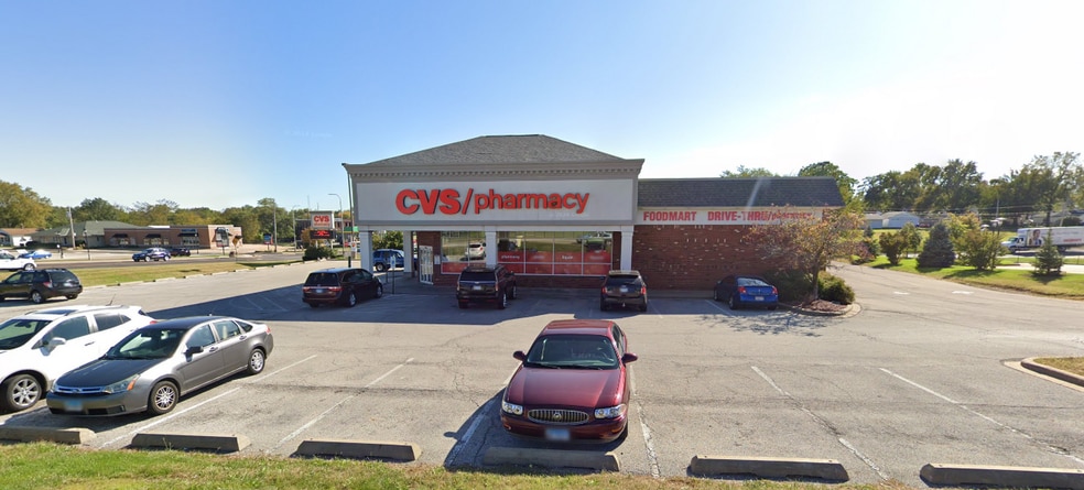 4521 N Prospect Rd, Peoria Heights, IL for lease - Building Photo - Image 2 of 6