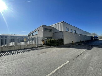 More details for Windmill Road West, Sunbury On Thames - Industrial for Lease