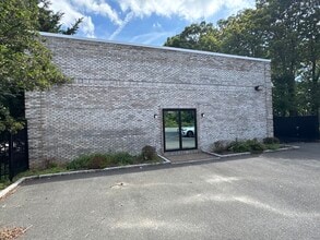 1229-1255 Lakeland Ave, Bohemia, NY for lease Building Photo- Image 1 of 9