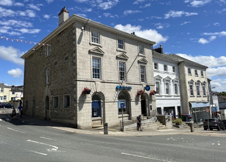 The Parade, Liskeard for sale - Primary Photo - Image 1 of 1