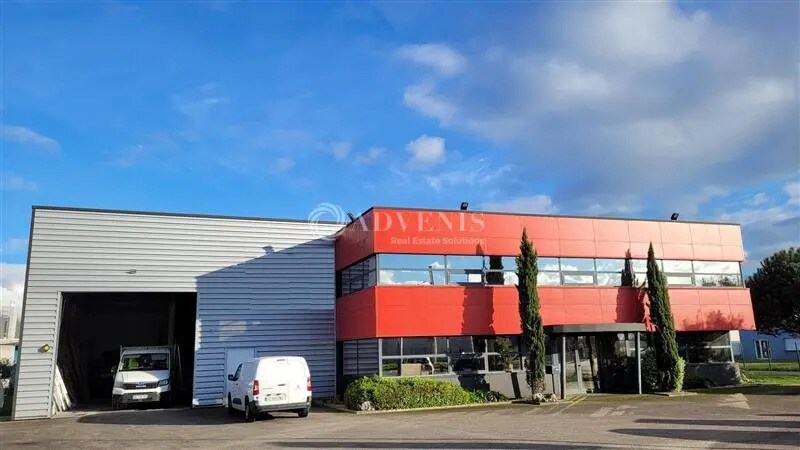 Flex in Sainte-Luce-sur-Loire for lease Building Photo- Image 1 of 13