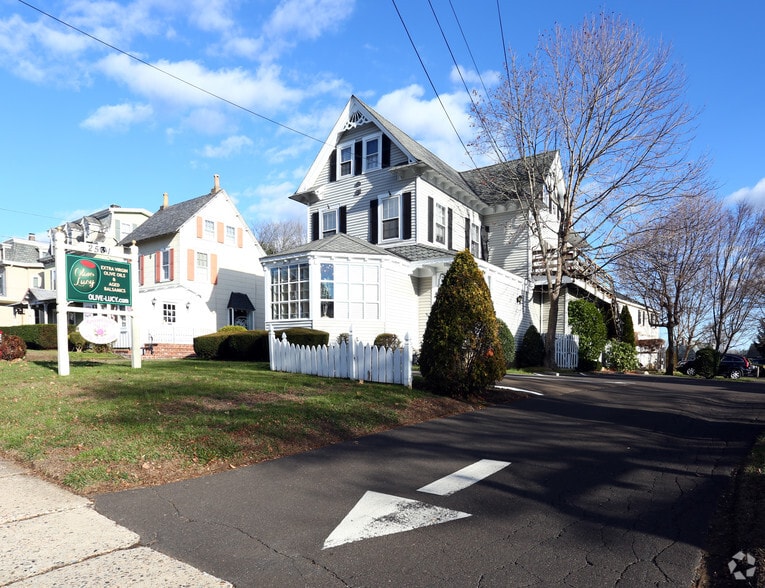 2531 Huntingdon Pike, Huntingdon Valley, PA for lease - Primary Photo - Image 1 of 3