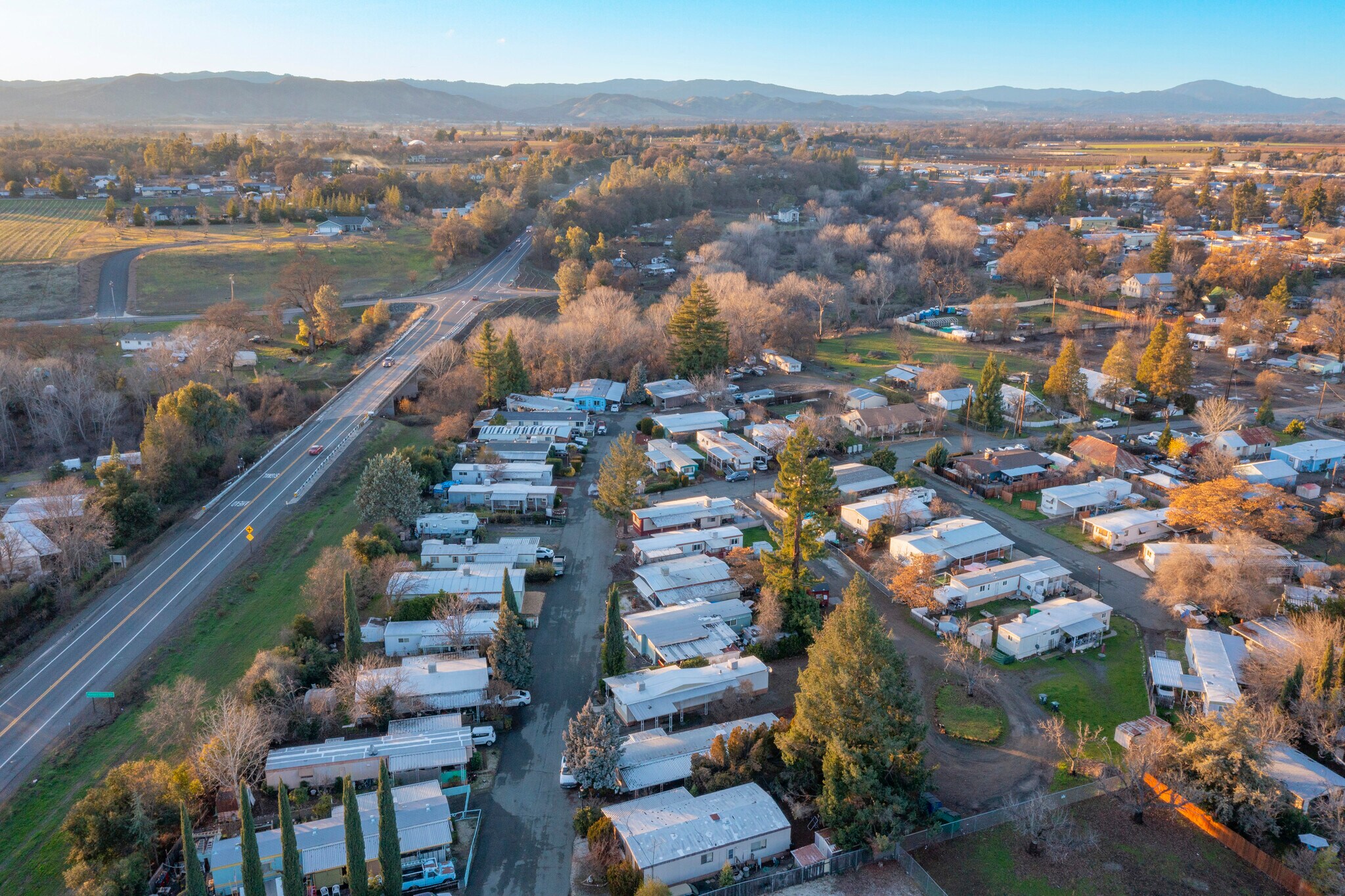 5495 5th St, Kelseyville, CA 95451 Walnut Estates Mobile Home Park