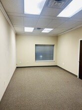 102 N Shiloh Rd, Garland, TX for lease Building Photo- Image 1 of 1