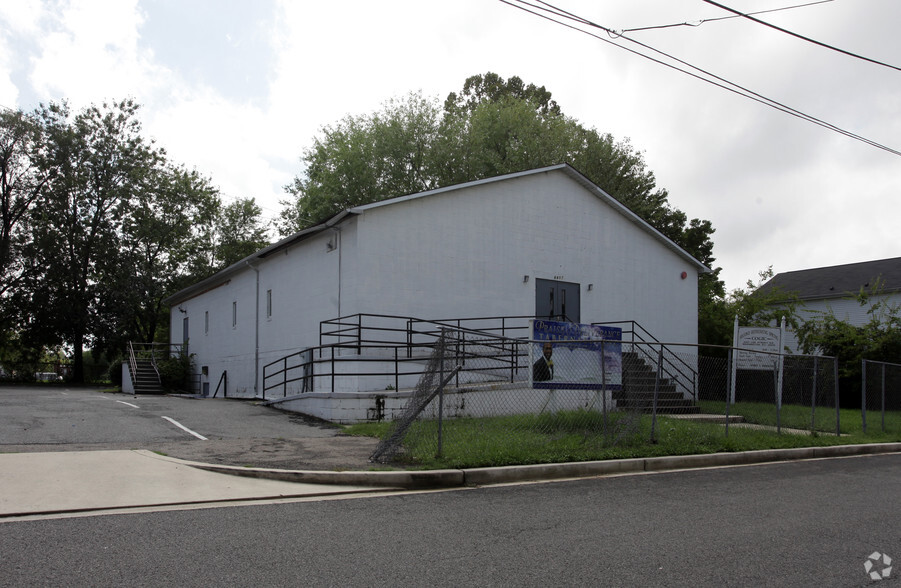 4407 Lee St NE, Washington, DC for sale - Primary Photo - Image 1 of 2