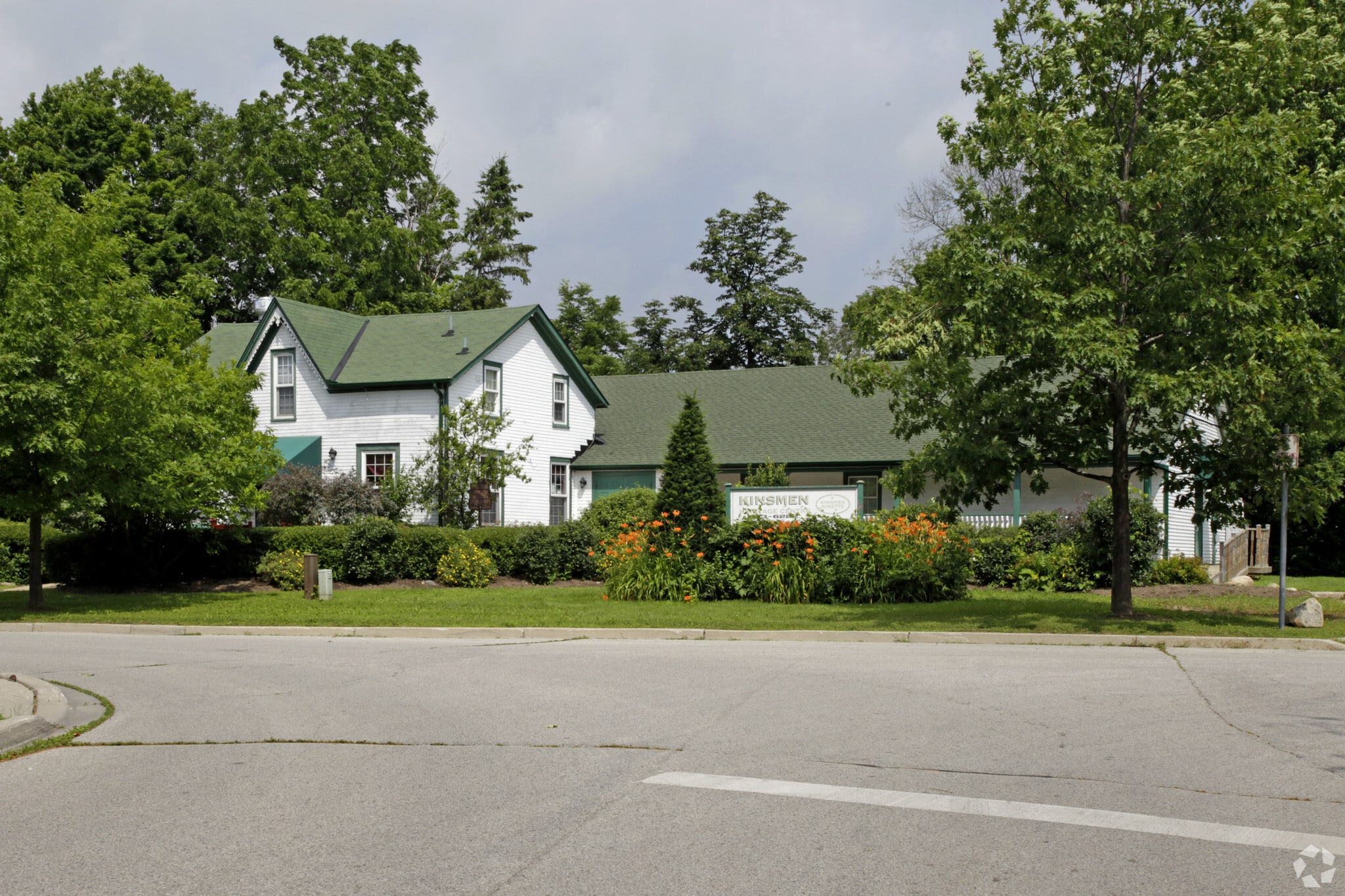 120 Roberson Dr, Ajax, ON for sale Primary Photo- Image 1 of 1