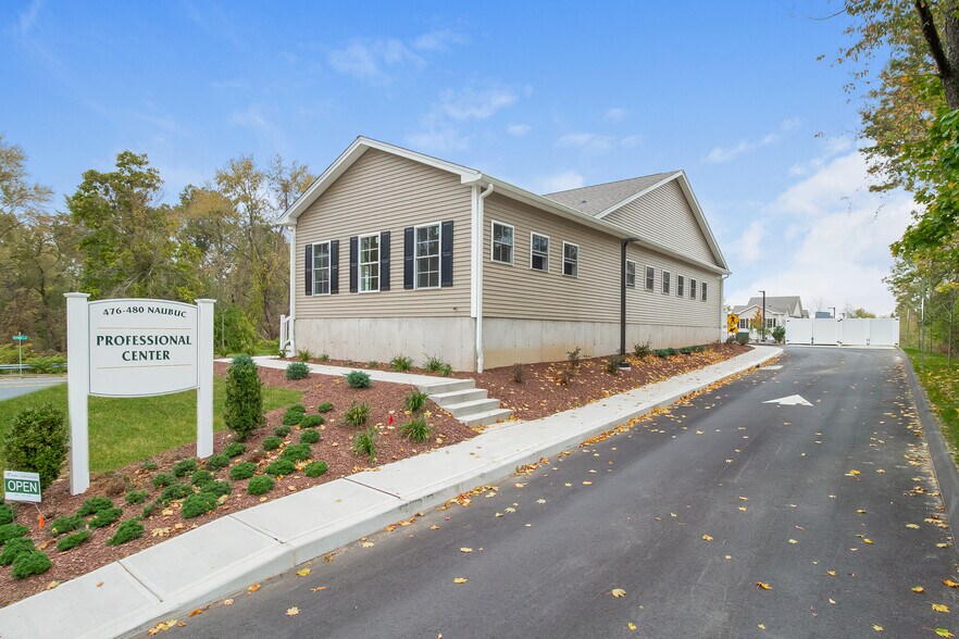 476 Naubuc Ave Glastonbury Ct 06033 Office For Sale Loopnet Com
