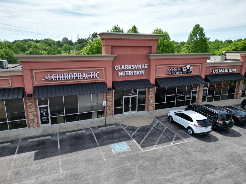 1715 Wilma Rudolph Blvd, Clarksville, TN for lease - Building Photo - Image 2 of 6