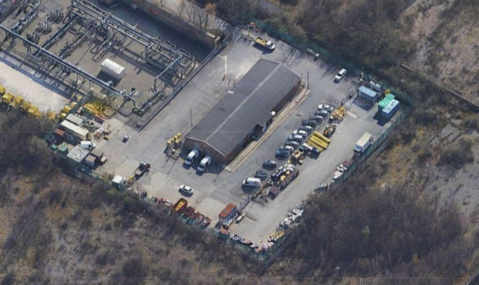 44 Banks Rd, Liverpool for lease - Building Photo - Image 1 of 5