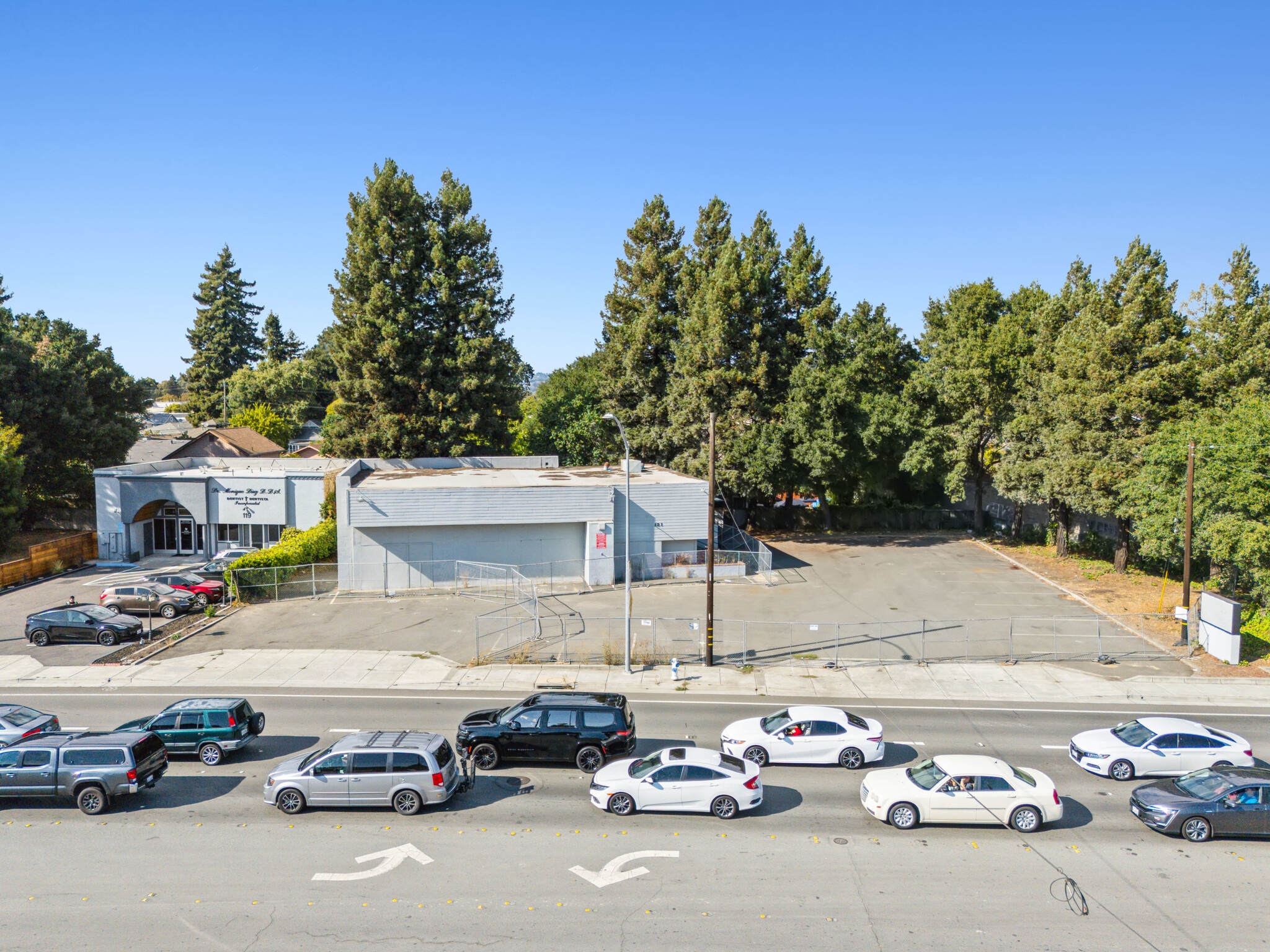 131 College Ave, Santa Rosa, CA for lease Primary Photo- Image 1 of 5