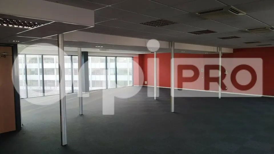 Office in for lease - Interior Photo - Image 2 of 5